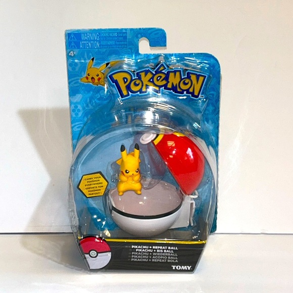Pokemon Clip n Carry Pokeball Pikachu and Repeat Ball Figure Set New sealed - Picture 2 of 5